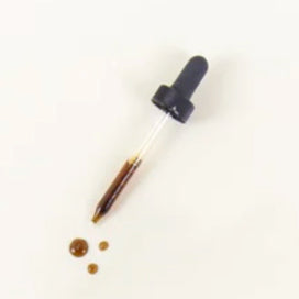 Tincture with liquid